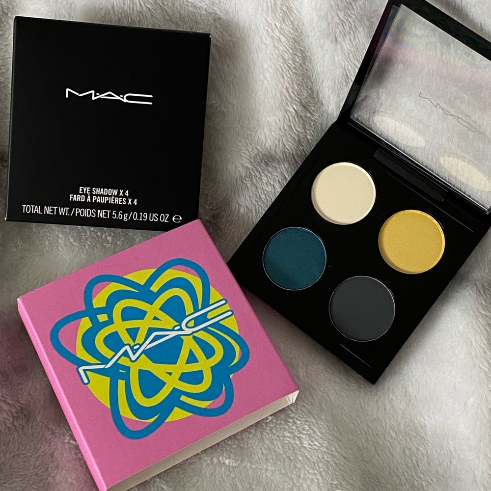 MAC Cosmetics Eye Shadows 4x Color Added